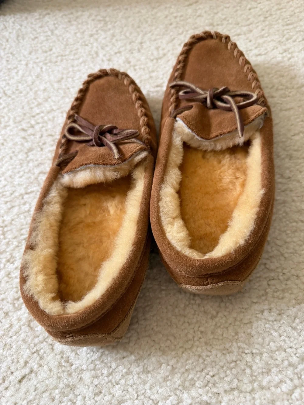 LL Bean Kids' Wicked Good Slippers - never worn